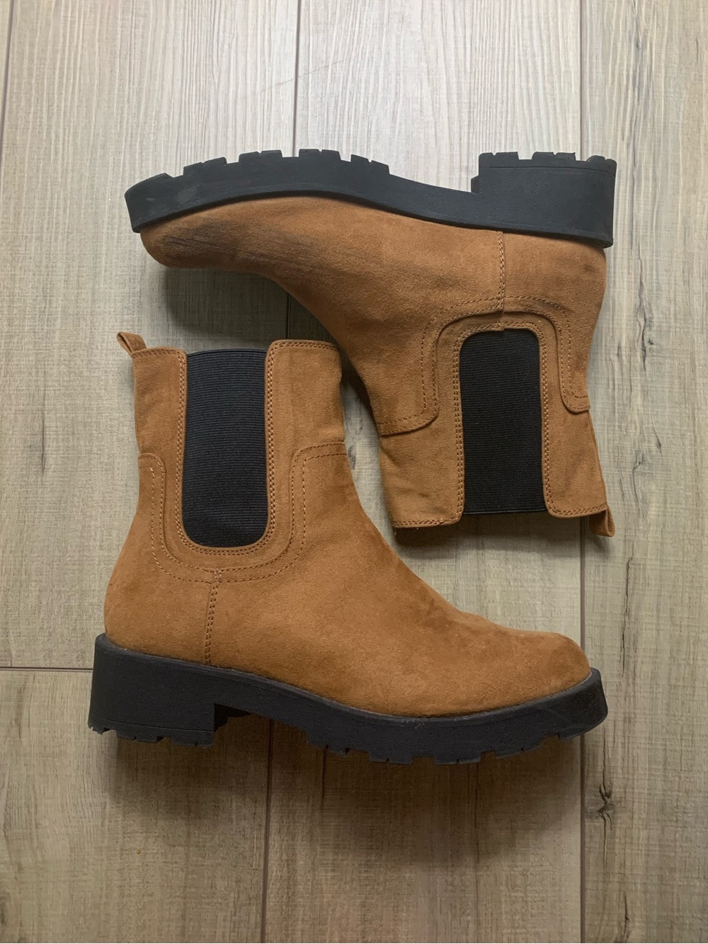 Tan Lug Sole Boots